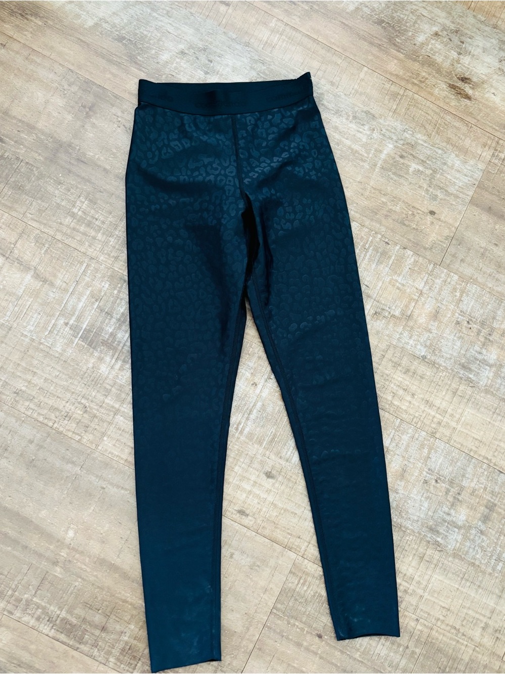 Commando Black leopard print tight leggings size XS elastic logo waist band